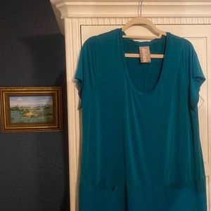 Anthropologie dress. Size XL Gorgeous green/emerald color. Scoop neck, pockets!